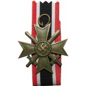 KVK, Oorlogsverdiensten kruisje/zwaarden, 2 klasse
