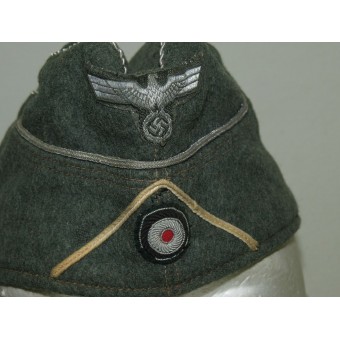 Wehrmacht M38 officers side hat for infantry. Espenlaub militaria