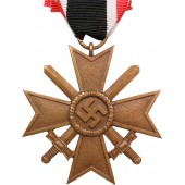 KVK 1939 croix 2. Klasse avec épées. Grossmann & Co