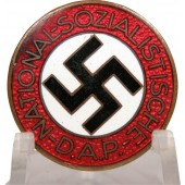 Insigne de membre du NSDAP M1 /162 RZM, variante