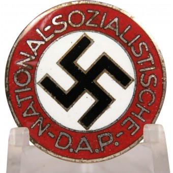 Membre du NSDAP insigne M1 / ​​136 RZM. Matthias Salcher. Espenlaub militaria