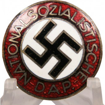 NSDAP-Mitgliederabzeichen M1/148RZM -Heinrich Ulbrichts Witwe. Espenlaub militaria