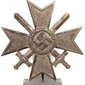 1 кл, серебро, Крест за военные заслуги 1939 с мечами. L/16 Steinhauer & Lueck