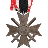 Kriegsverdienstkreuz mit Schwertern 1939 2kl. Zink.