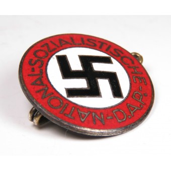 Badge membre N.S.D.A.P inhabituel M1 / ​​136 RZM-MATTHIAS SALCHER. Espenlaub militaria