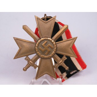 Wächtler u Lange KVK II Krigsförtjänstkors med svärd. 1939 PKZ 100. Espenlaub militaria