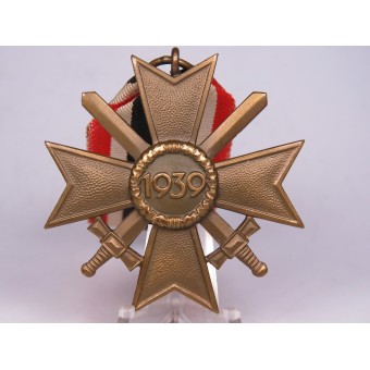 Wächtler u Lange KVK II Kriegsverdienstkreuz mit Schwertern. 1939 PKZ 100. Espenlaub militaria