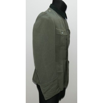 Wehrmacht Feldbluse for command personnel/officers of Gebirgsjager Truppe, stripped. Espenlaub militaria