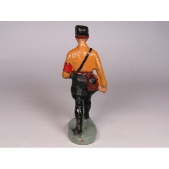 An SS LAH soldier in early uniforms figurine, Elastolin. Espenlaub militaria