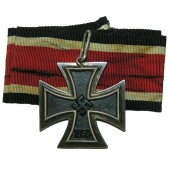 La Croix de fer transformée en croix de chevalier pour être portée en campagne