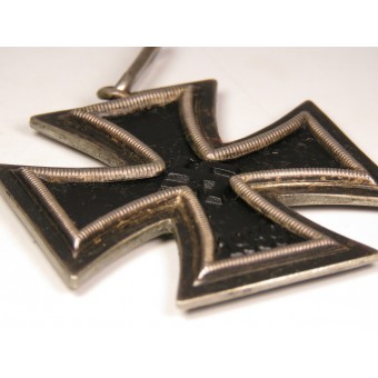 La Croix de fer transformée en croix de chevalier pour être portée en campagne. Espenlaub militaria