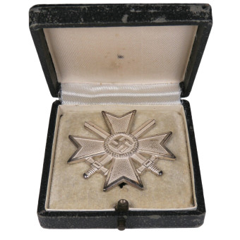 PKZ-62 Kerbach & Österhelt — War Merit Cross 1st Class with Swords in Case