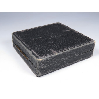 PKZ-62 Kerbach & Österhelt — War Merit Cross 1st Class with Swords in Case