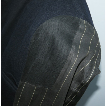 Kriegsmarine Tunic for a Funker-Matrosengefreiter. Espenlaub militaria