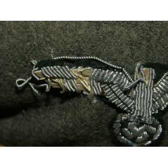 Officer’s Panzer Reconnaissance Visor Cap, Wehrmacht. Espenlaub militaria