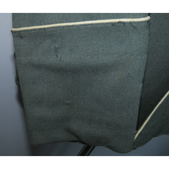 Waffenrock of a Wehrmacht Infantry Major with Adjutant’s Aiguillette. Espenlaub militaria