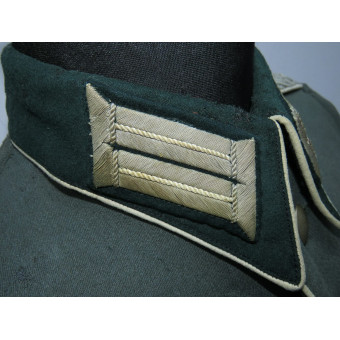 Waffenrock of a Wehrmacht Infantry Major with Adjutant’s Aiguillette. Espenlaub militaria