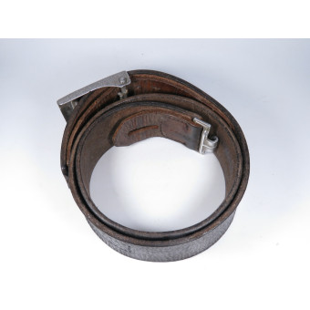 Wehrmacht Leather Belt with Buckle by Gebrüder Deyhle, Schwäbisch Gmünd. Espenlaub militaria