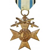 Cruz del Mérito Militar de Baviera Merenti con espadas