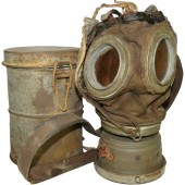Masque à gaz allemand M 1917 avec bidon
