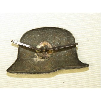 Heer insignia en forma de casco alemán. Espenlaub militaria