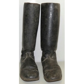 Lange zwarte lederen laarzen voor rkka vrouwelijk personeel. Espenlaub militaria