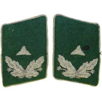 Петлицы чиновника военно-административной службы Люфтваффе среднего карьерного роста Z. Espenlaub militaria