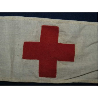 Puna -armeijan torjunta Lääkäreiden hihan käsivarsinauha, jossa on kirjaaja. Espenlaub militaria