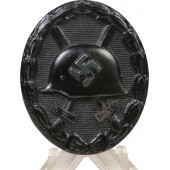 1939 unmarked Black wound badge in steel