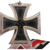 Ferdinand Hoffstätter Eisernes Kreuz II Klasse. 1939, marked "8". Rare.