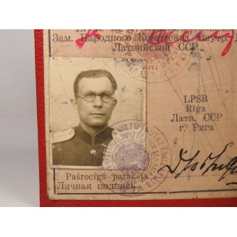 NKVD de Letonia Certificado ID SSR. Comisariado del Pueblo de Asuntos Internos de 1945.. Espenlaub militaria