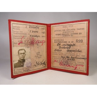 NKVD i Lettlands SSR ID-certifikat. Folkkommissariatet för inrikes frågor, 1945.. Espenlaub militaria