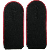 Waffen SS Artillery shoulder boards with red piping