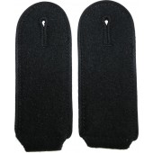 Waffen SS Pioneer shoulder boards with black vikose piping