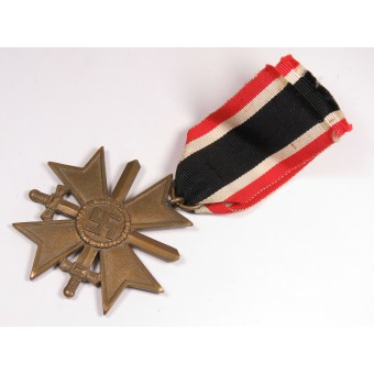 Крест Kriegsverdienstkreuz 1939 mit Schwertern. Espenlaub militaria