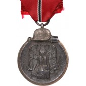 Медаль "Winterschlacht im Osten  1941/1942". В среднем состоянии