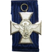 Médaille d'ancienneté de la police 2e classe 18 ans. Finition argentée glacée