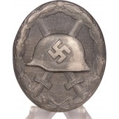 Нагрудный знак за ранение 1939 года. Серебро L/24. Fritz Zimmermann