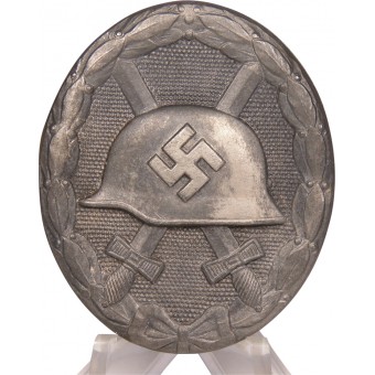 Нагрудный знак за ранение 1939 года. Серебро L/24. Fritz Zimmermann. Espenlaub militaria