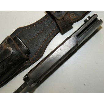 Bayonet for the German K98 rifle. Matching numbers COF 42. Espenlaub militaria