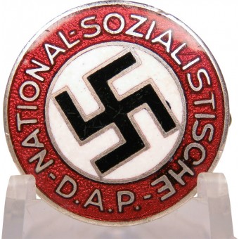 Партийный значок N.S.D.A.P  до стандарта RZM- Steinhauer & Lück. Espenlaub militaria