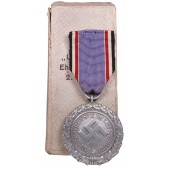 Медаль второго класса за заслуги ПВО- PKZ 60 Katz & Deyhle