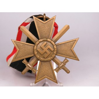 Kriegsverdienstkreuz 2. Klasse mit Schwertern 1939. Bronzo. Espenlaub militaria