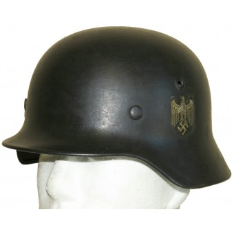 Немецкий стальной шлем образца 1940 года с одной декалью Вермахт ET62/ 957. Espenlaub militaria