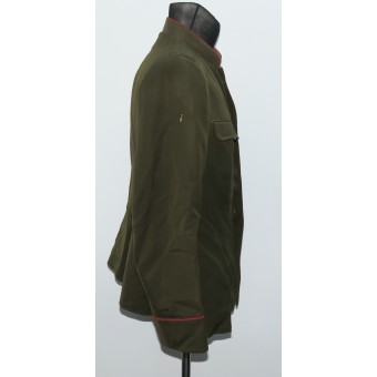 RKKA M1943 tunic for senior officers of the artillery or armored forces. Espenlaub militaria