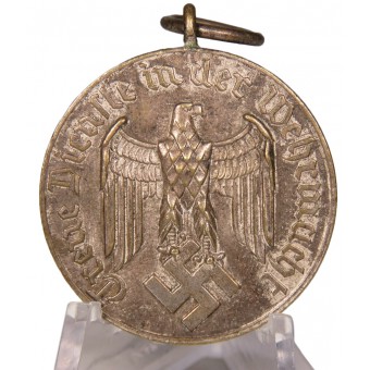 Medalj för 4 års trogen tjänst i Wehrmacht. Icke magnetisk. Espenlaub militaria