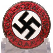 Insignia del partido NSDAP. Karl Wurster, RZM M1/34