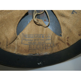 Estonian Model 1926 helmet, Neumann & Co., Tallinn
