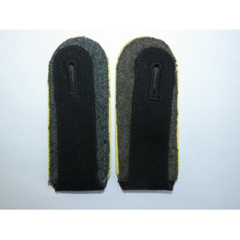 Погоны Waffen-SS, лимонно-жёлтая выпушка, войска связи. Espenlaub militaria