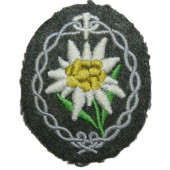 Wehrmacht Gebirgsjäger sleeve badge, feldgrau